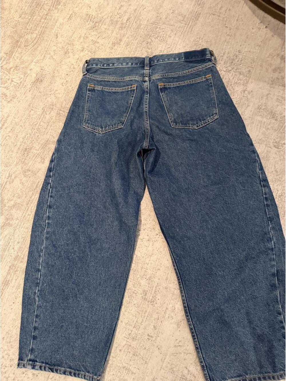 NWOT Abercrombie Mid Rise Medium Wash Barrel Jean 28 short size 6 - Picture 4 of 5